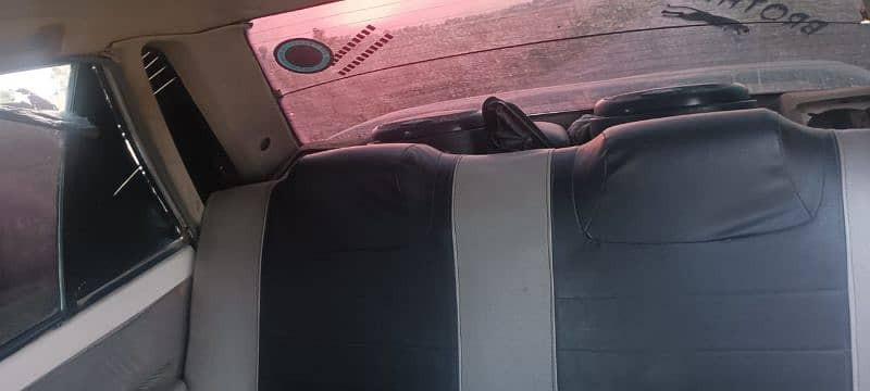 kia-classic-2001-big-3