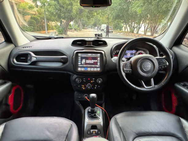 jeep-renegade-big-8