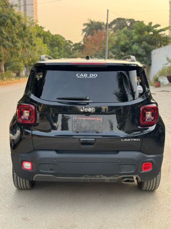 jeep-renegade-big-3