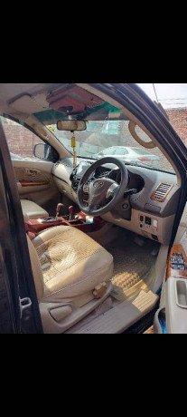 toyota-hilux-2008-big-6