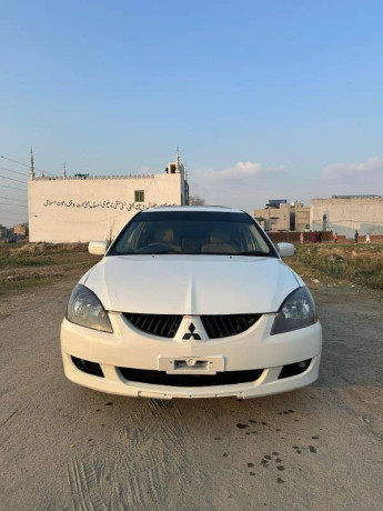 mitsubishi-lancer-big-1