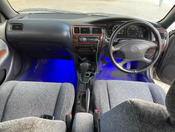 1994-toyota-corolla-big-3