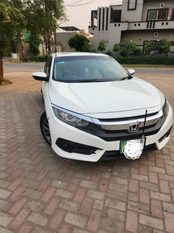 honda-civic-vti-oriel-prosmatec-2018-big-0