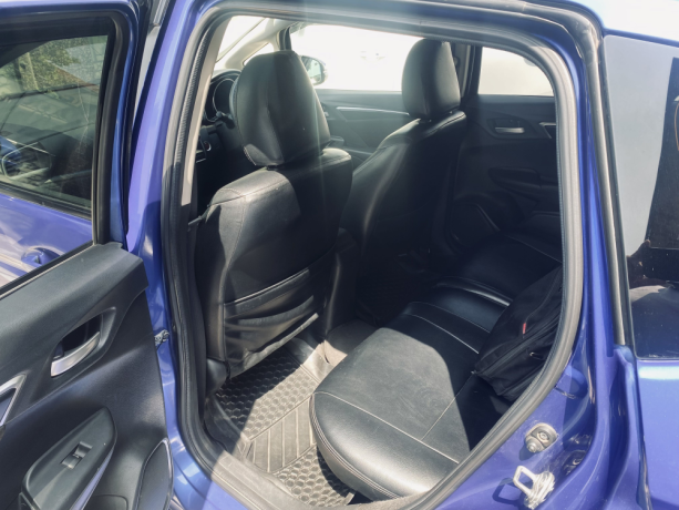 honda-fit-f-package-big-4