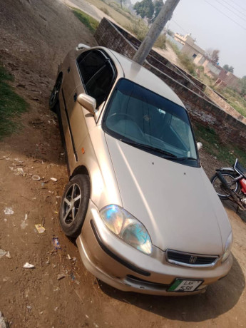 gar-ki-used-ha-saaf-garii-ha-big-3