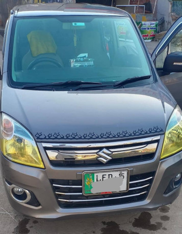 suzuki-wagon-r-2015-big-0