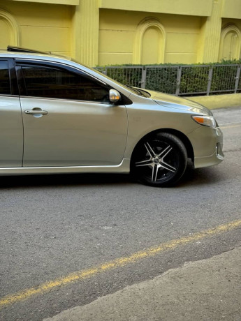 toyota-corolla-altis-18-sr-automatic-big-4
