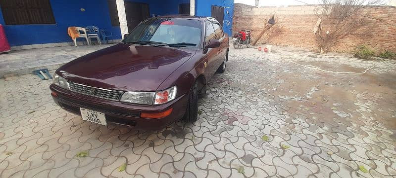 toyota-corolla-xe-model-2001-petrol-1300cc-genuine-big-2