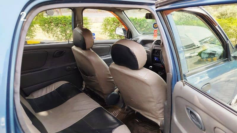 suzuki-alto-2010-big-6