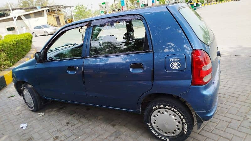 suzuki-alto-2010-big-2