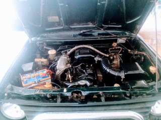 mitsubishi-pajero-1995
