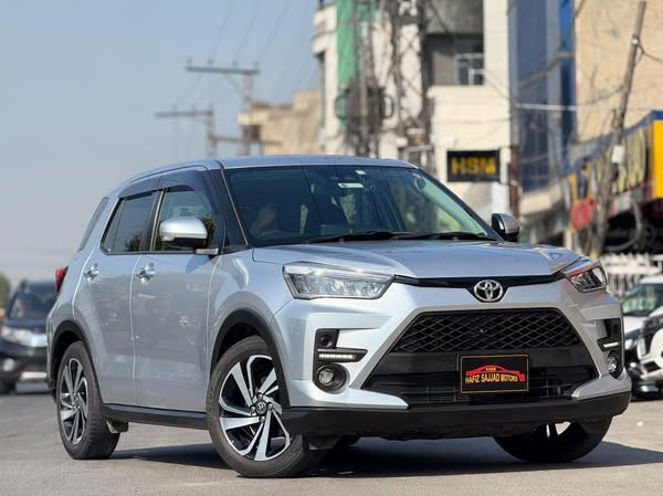 toyota-raize-z-premium-awd-big-0
