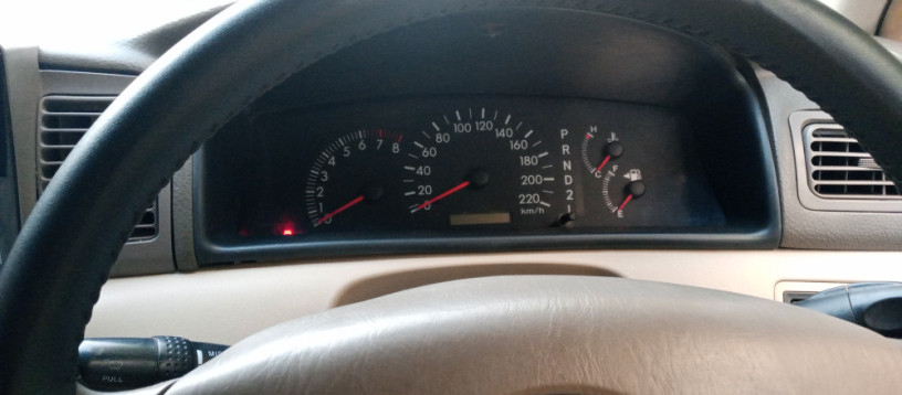 toyota-corolla-16-automatic-se-saloon-2005-big-2