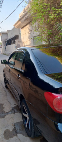 toyota-corolla-16-automatic-se-saloon-2005-big-7