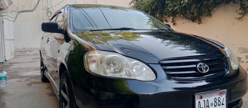 toyota-corolla-16-automatic-se-saloon-2005-big-0