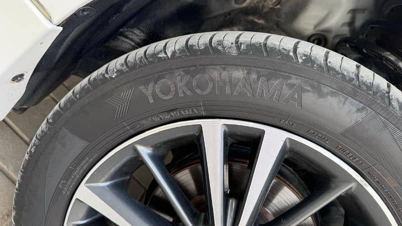 toyota-corolla-altis-2022-special-edition-big-5