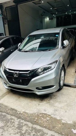honda-vezel-x-sensing-pedal-shifter-big-1