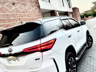 toyota-fortuner-2018-sigma