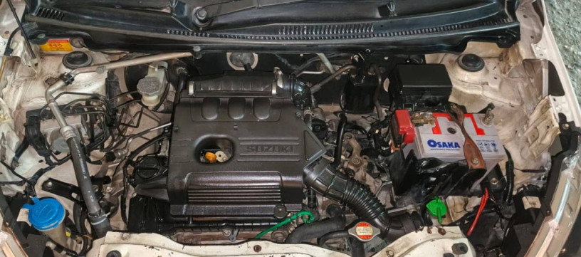 suzuki-cultus-vxl-2018-big-10