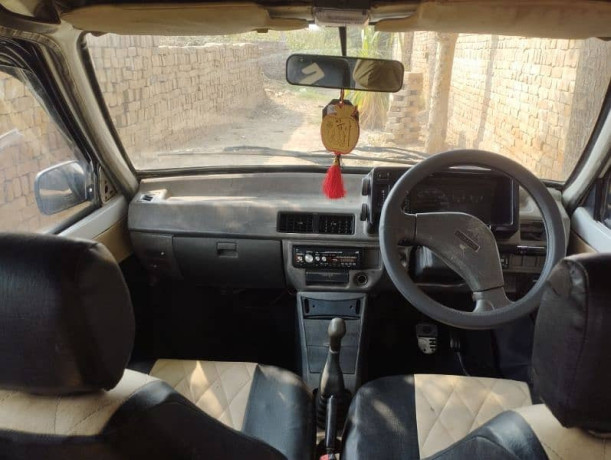 suzuki-mehran-vxr-2011-big-6