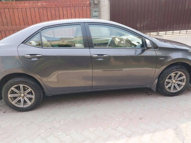 toyota-corolla-gli-auto-2017-new-shape-big-5