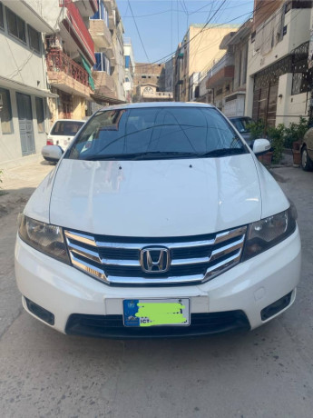 honda-city-2016-aspire-13-prosmatec-i-vtec-big-0