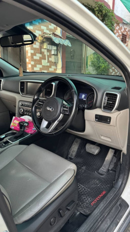 kia-stoppage-awd-big-8