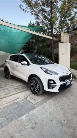 kia-stoppage-awd-big-1