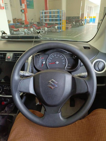 suzuki-cultus-vxl-2022-big-14