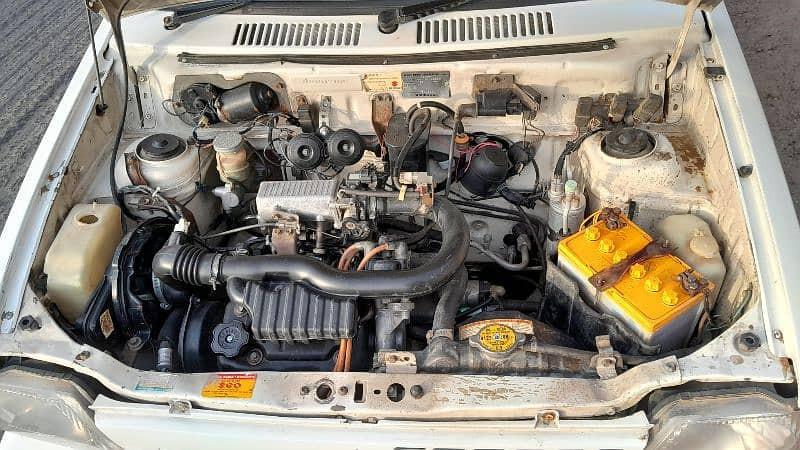 suzuki-mehran-vxr-2015-big-8