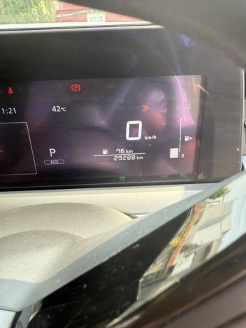 nissan-note-e-power-big-2