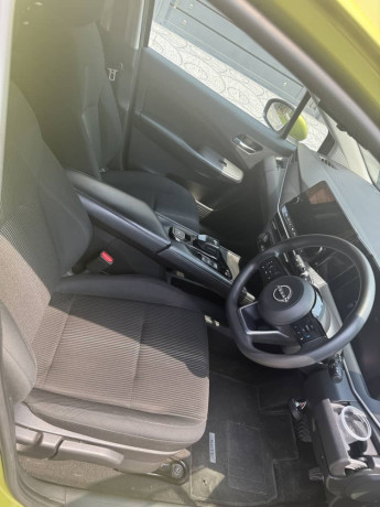 nissan-note-e-power-big-3