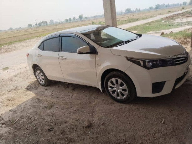 toyota-corolla-xli-2016-big-3