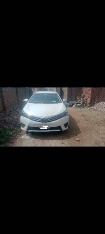 toyota-corolla-xli-2016-big-1
