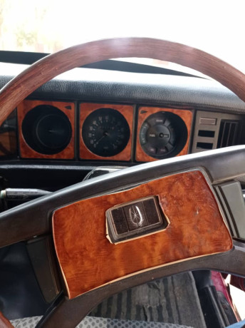 toyota-corona-1974-big-4