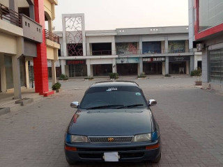 toyota-corolla-xe-1996
