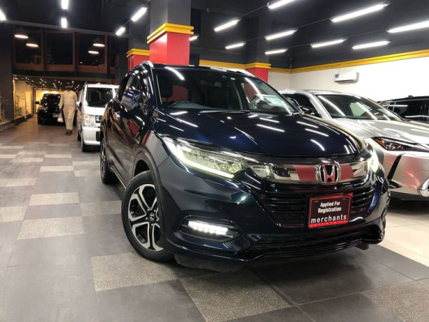 honda-vezel-2018-z-sensing-big-0