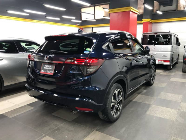 honda-vezel-2018-z-sensing-big-9
