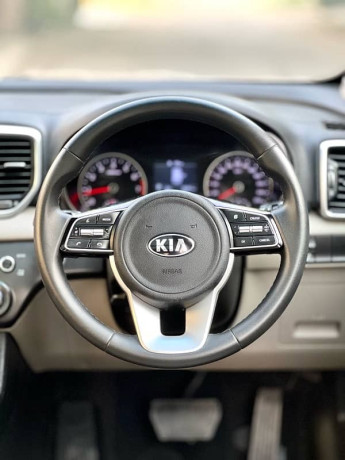 kia-sportage-2021-awd-b-to-b-genuine-big-9