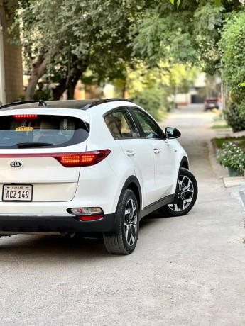 kia-sportage-2021-awd-b-to-b-genuine-big-4