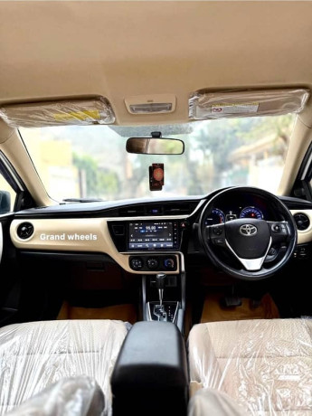toyota-corolla-altis-2022-big-8