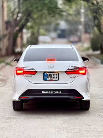 toyota-corolla-altis-2022-big-3