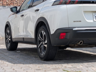 peugeot-2008-allure-2023