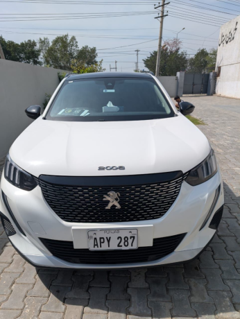 peugeot-2008-allure-2023-big-1