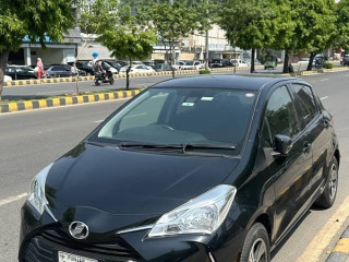 toyota-vitz-2017