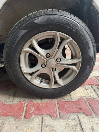 suzuki-alto-2011-big-3