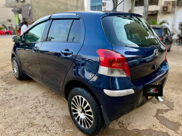 toyota-vitz-2008-big-4
