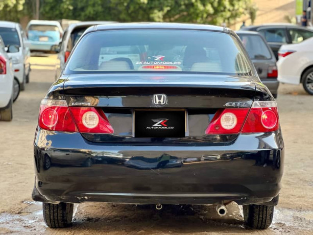 honda-city-idsi-2006-big-5