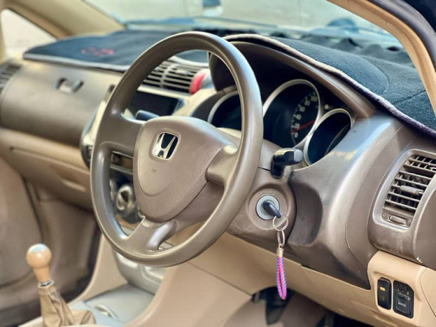 honda-city-idsi-2006-big-11