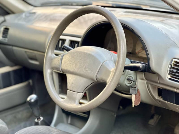 suzuki-cultus-vxri-2007-big-11